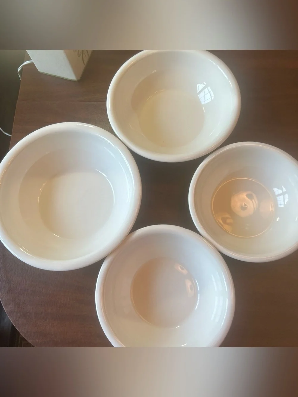 Pier 1 Imports White Farmhouse Nesting Mixing Bowls  (4)